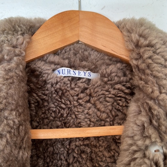 Fabulous British Shearling Coat Made by Nurseys - Picture 8 of 12